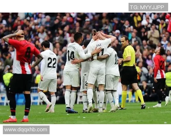 西甲激战皇家马德里挑战埃尔切阿隆索能否带领球队重回巅峰